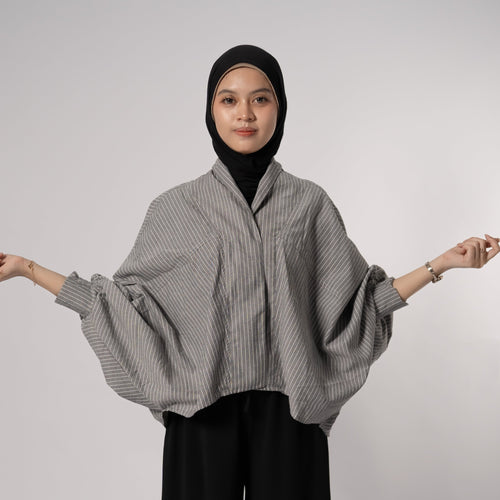 Kirei Blouse