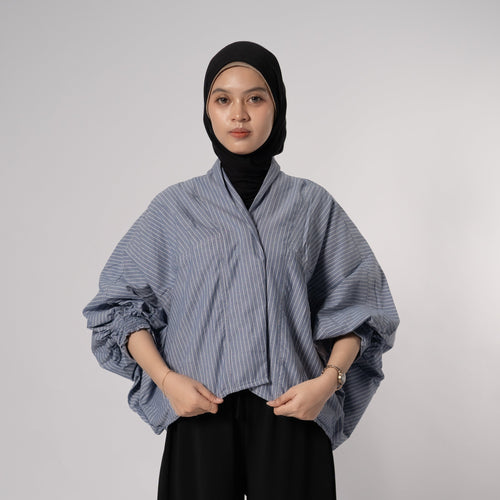 Kirei Blouse