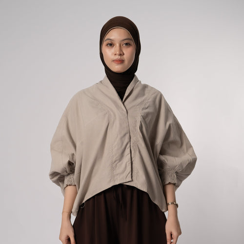 Kirei Blouse