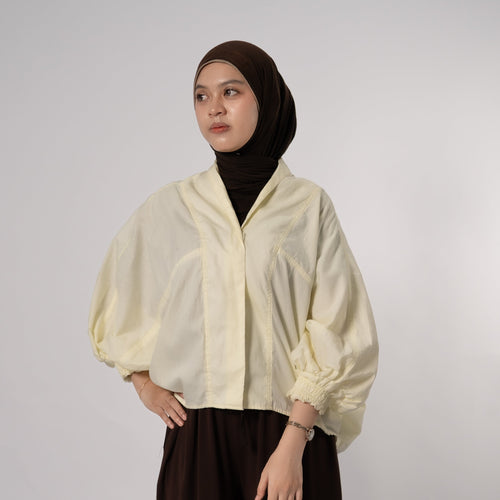 Kirei Blouse