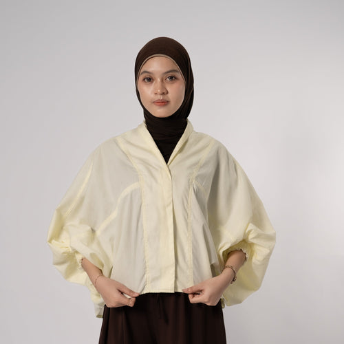 Kirei Blouse